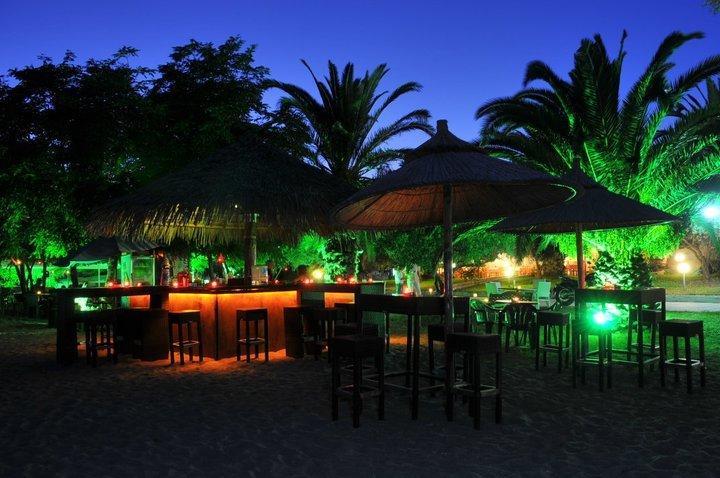 基拉奇尼 Possidona Beach酒店 外观 照片
